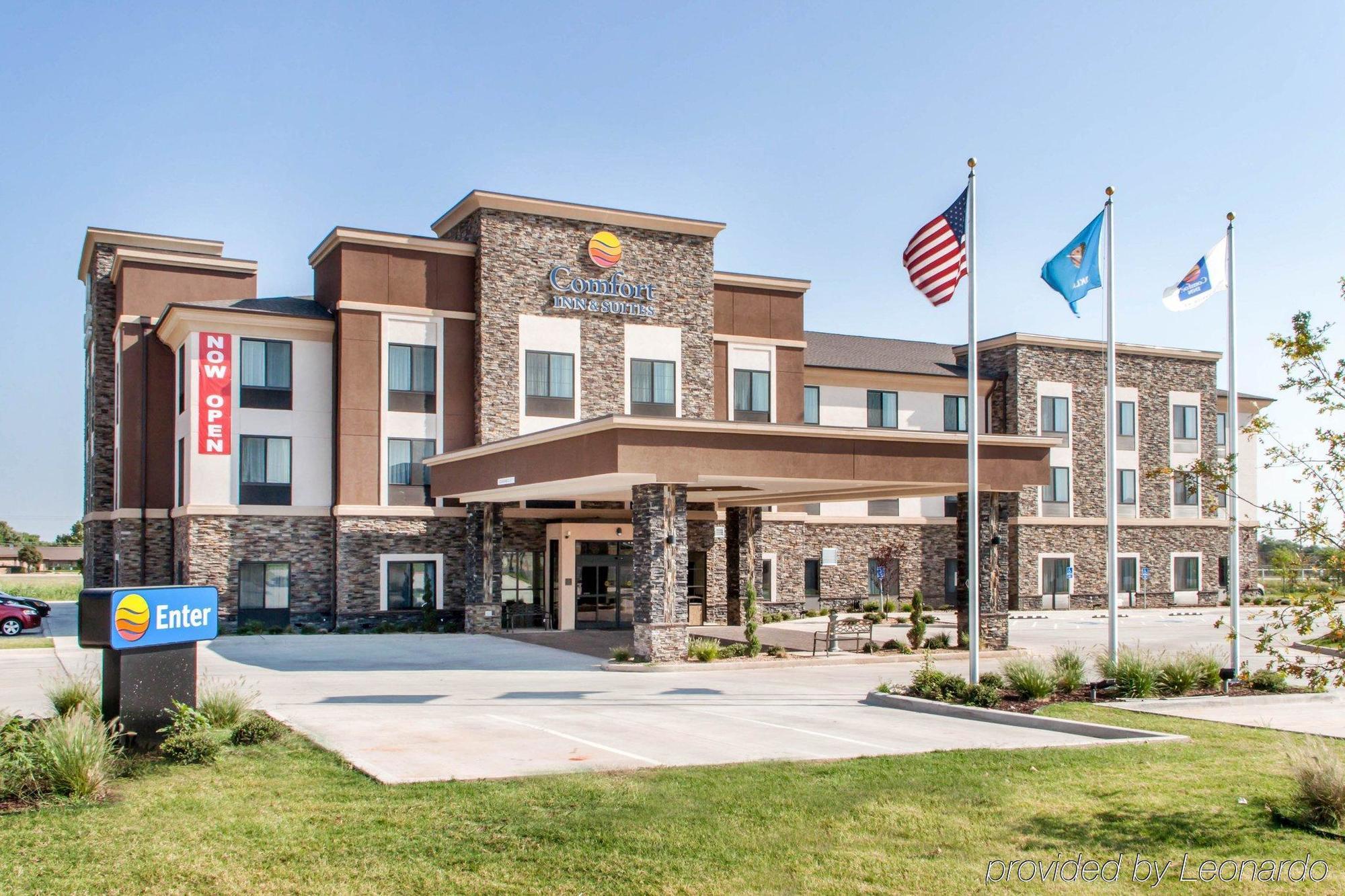 Comfort Inn & Suites Woodward Exterior photo